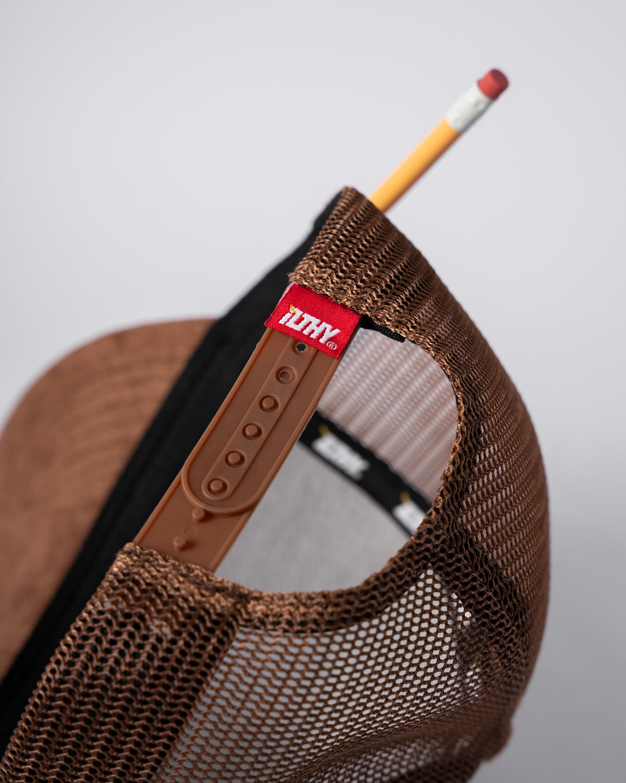 Artists Run the Streets™ Suede Trucker Cap (Brown)