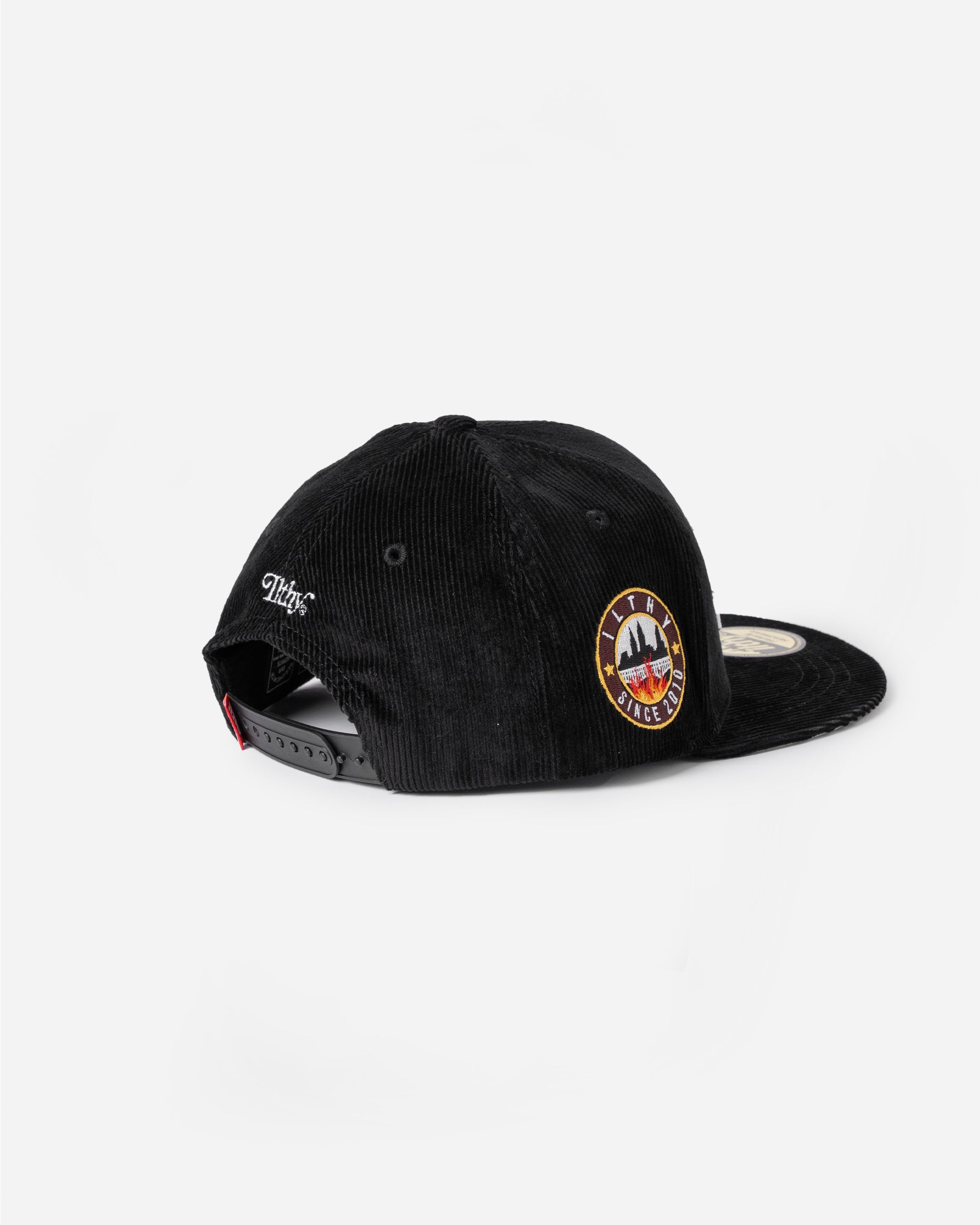 Defend the Land™ Black Cap (with free pin set)