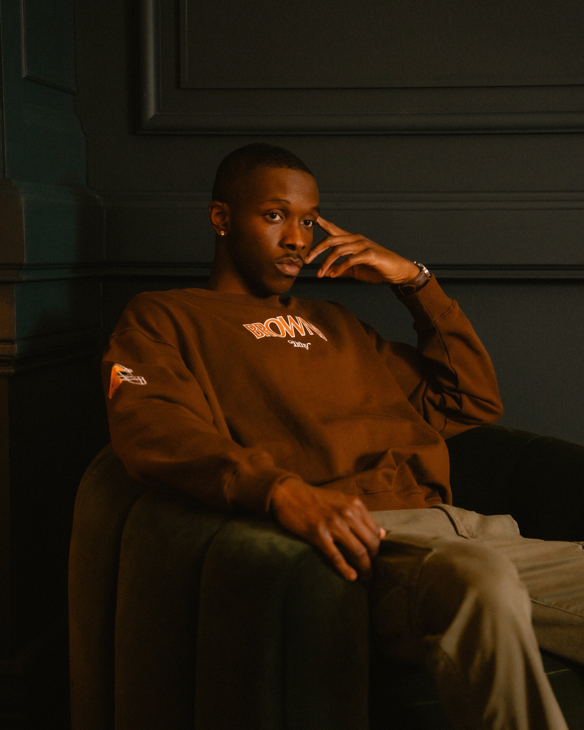 BROWNS Crewneck (Brown)
