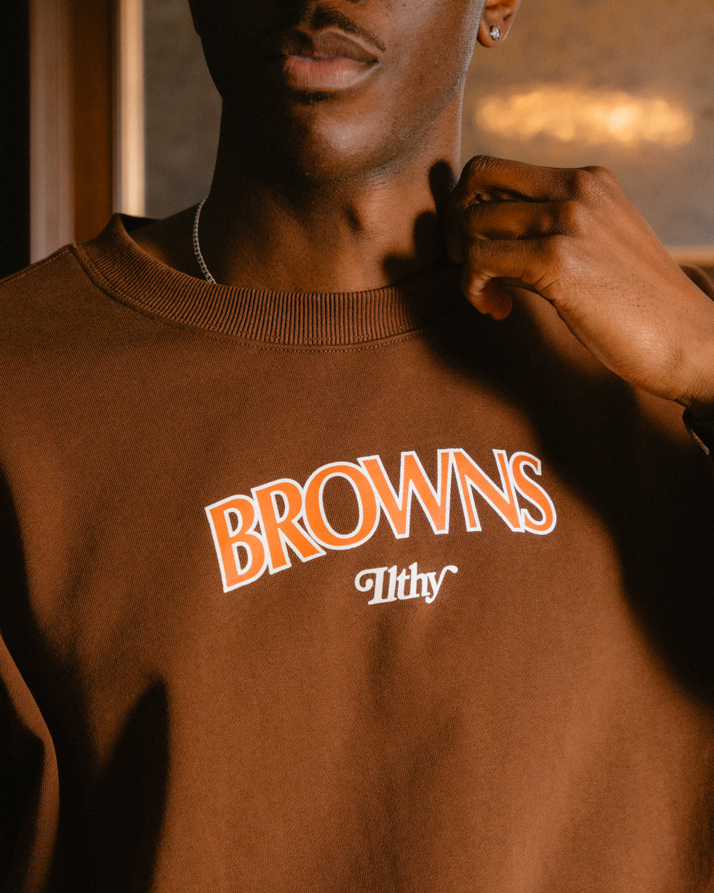 BROWNS Crewneck (Brown)