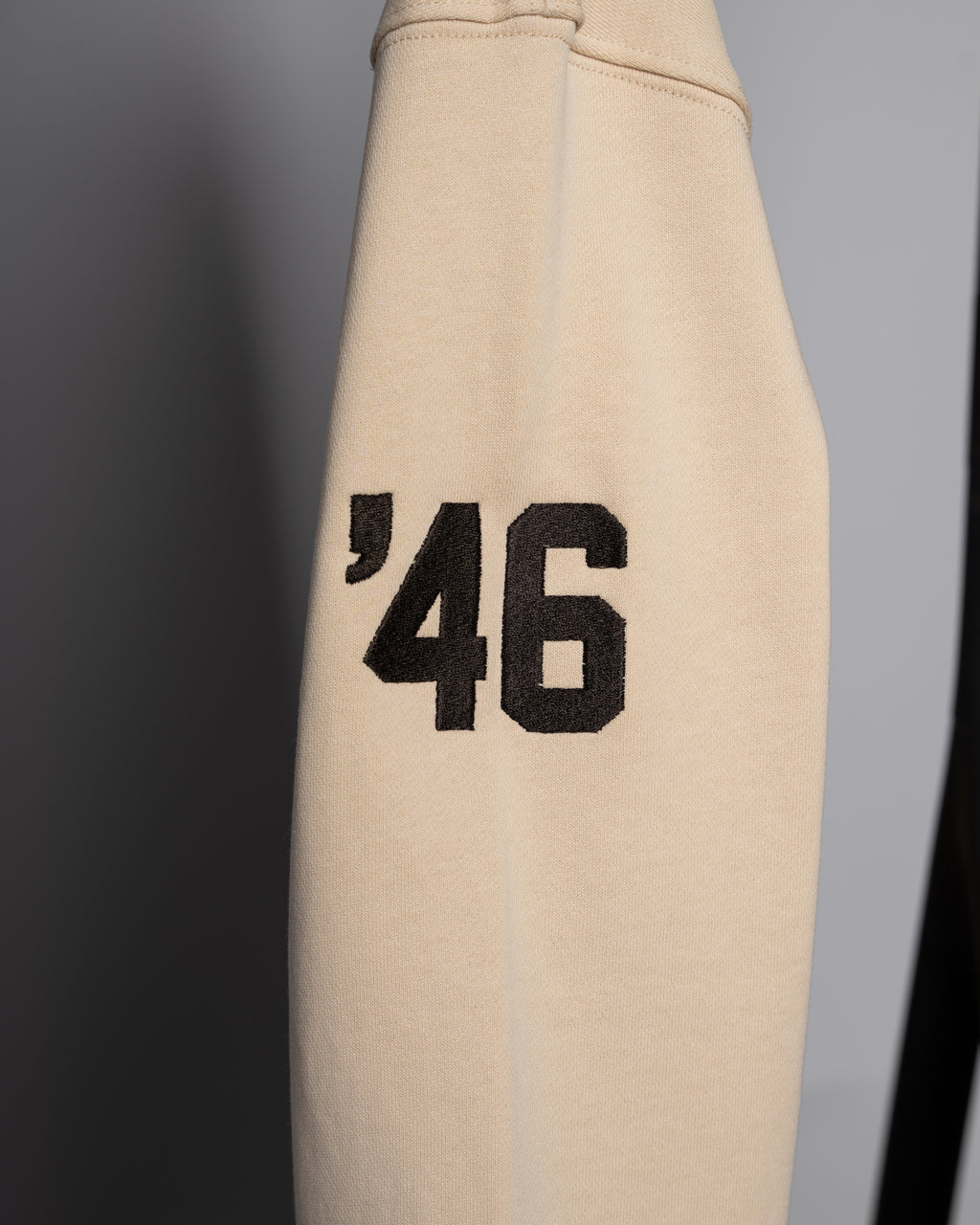 ILTHY® x BROWNS® Crewneck (Cream)