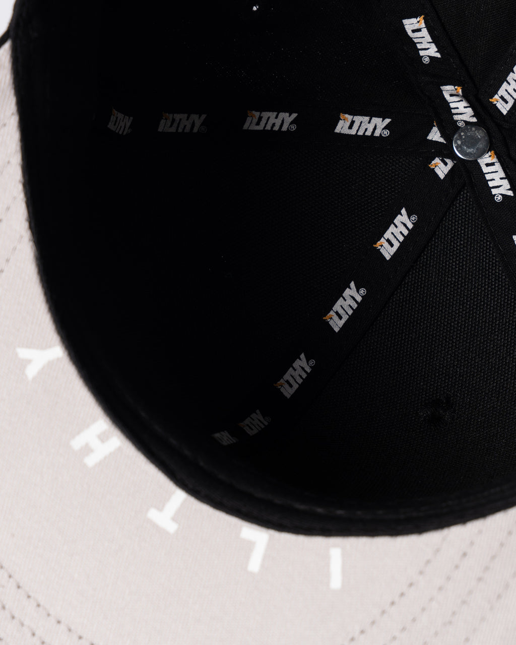 ILTHY® Box Logo Cap