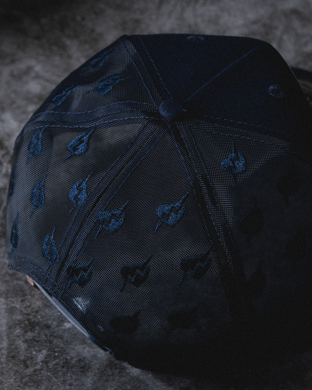 Ohio Native™ Heart Mesh Trucker (Navy)