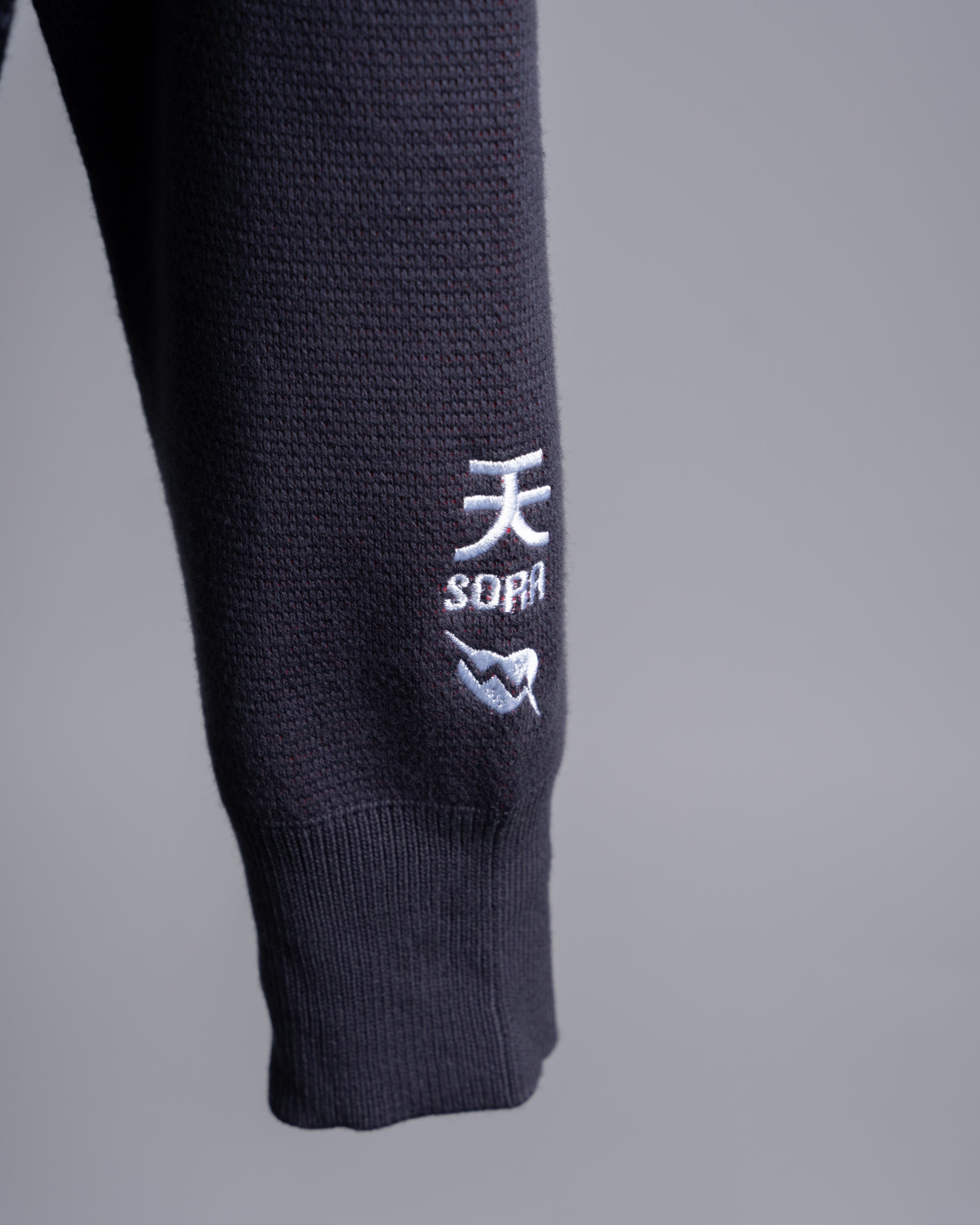 ILTHY® for Sora 天 Crane Wife Jacquard Knit Sweater (Purple)