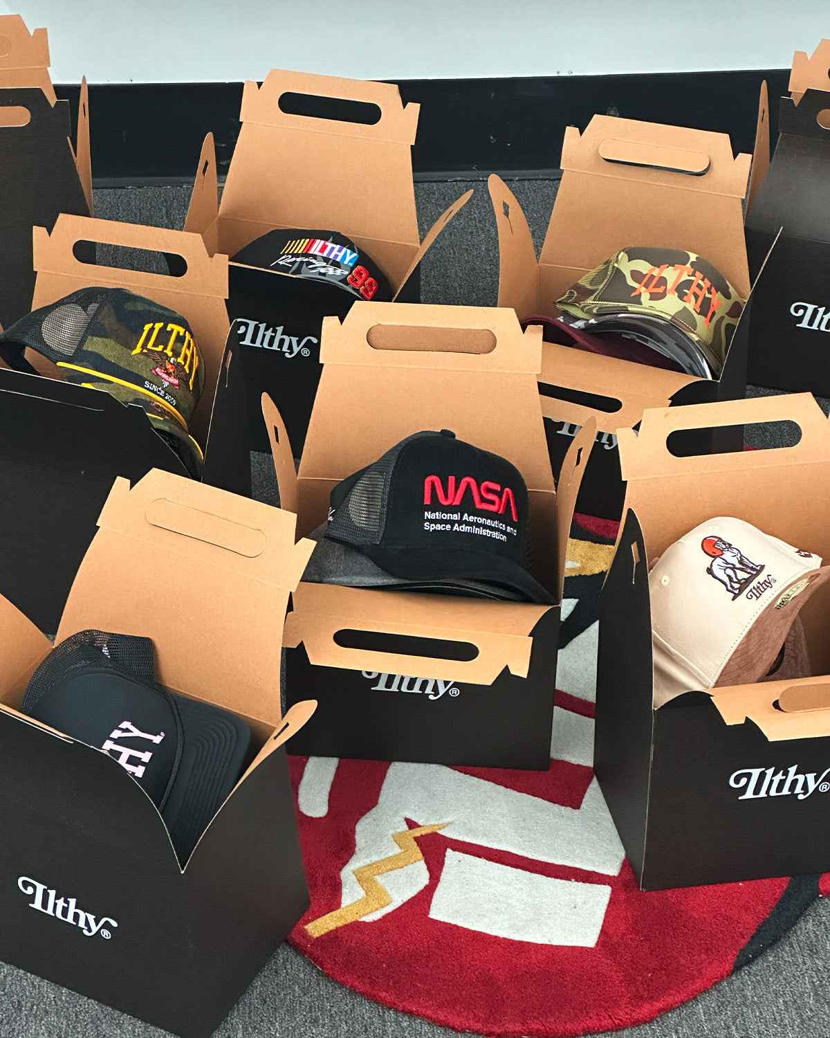 ILTHY® Mystery Cap Blind Box (3 Caps)