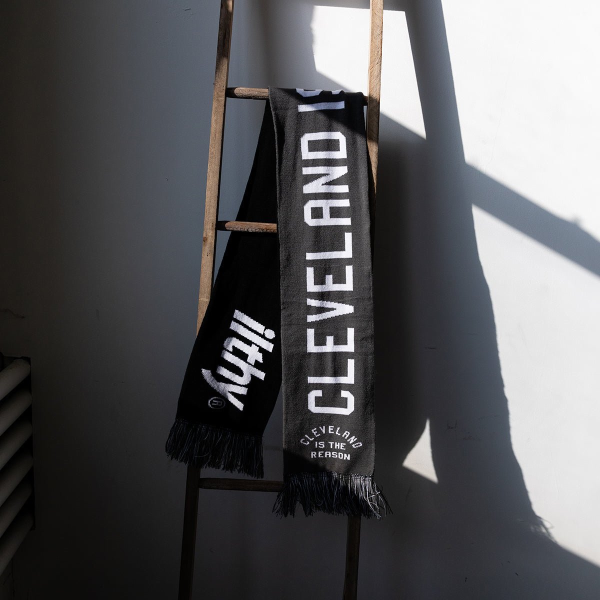 Cleveland is the Reason™ Premium Knitted Scarf - ILTHY®